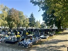 Cintorín a dom smútku